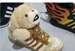 48 Daring Jeremy Scott Designs