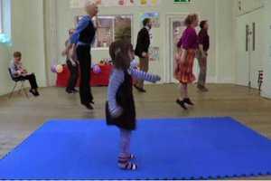 Dancevertising