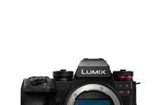 Full-Frame Mirrorless Cameras