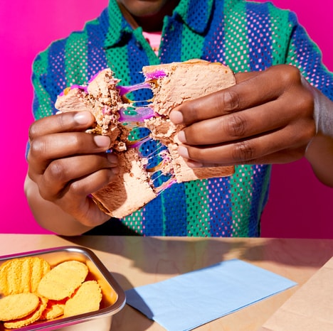 Viral Satisfying ASMR Toys - MGA Entertainment's Slime Life Turns Digital Trends into Physical Play (TrendHunter.com)