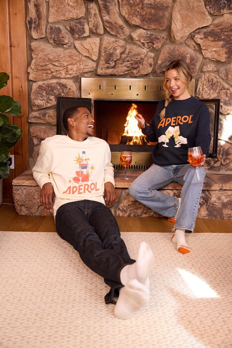 Cocktail-Themed Holiday Campaigns - Aperol is Initiating 'Aperolidays' in 2025 (TrendHunter.com)