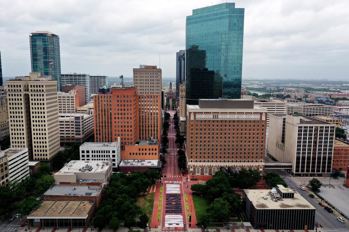 Condo vs. Single-Family Home in Fort Worth: What Buyers Should Know