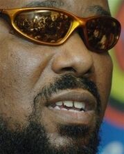 Smithsonian Plans Hip-Hop Exhibit