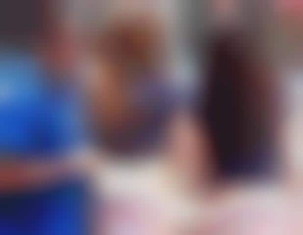 Assvertise / Assvertising