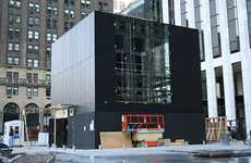 24/7 Apple Store in Manhattan