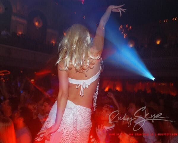 Strip Clubs Become Testing Ground for Hip-Hop Music