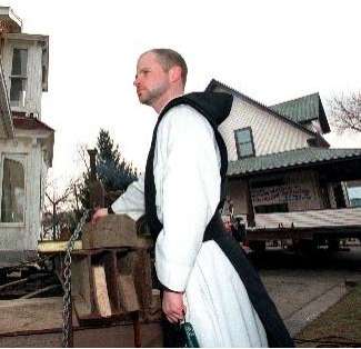 Monk E-business