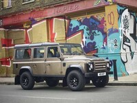 Ruggedly Boxy SUVs Image 8