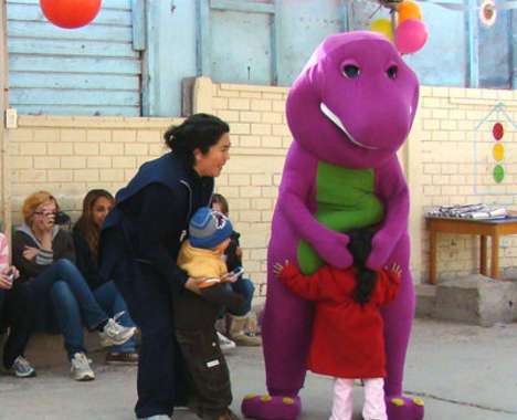 74 Cases of Awkward Photography