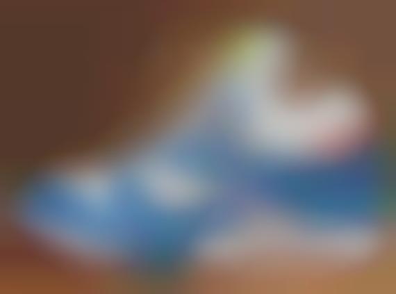 Designer Tennis Kicks