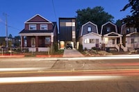 Modest Rectangular Homes Image 3