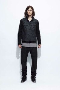Snowboard-Inspired Street Wear Image 6
