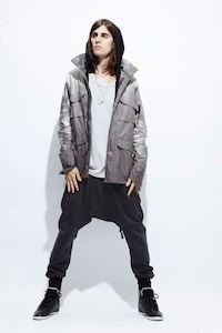 Snowboard-Inspired Street Wear Image 8