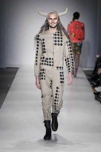 Horned Model Runways Image 3