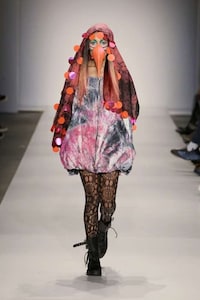 Horned Model Runways Image 4