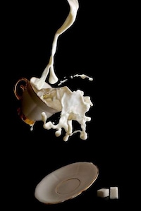 Gravity-Defying Beverages Image 3