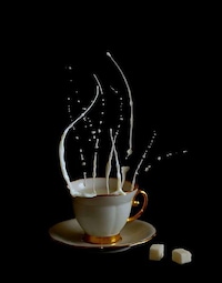 Gravity-Defying Beverages Image 4