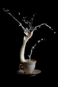 Gravity-Defying Beverages Image 5