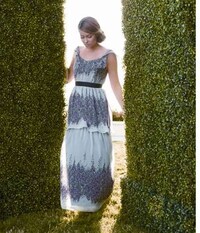 Wonderland-Inspired Photoshoots Image 8