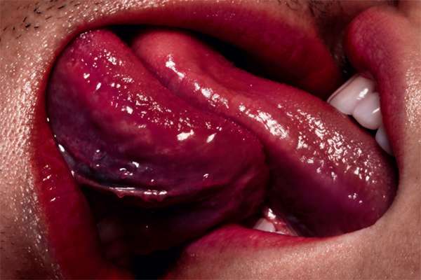 Passionate Lip Locks