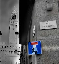 Street Sign Graffiti Image 4