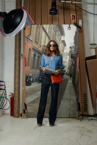 Backstage Fashion Campaigns Image 5