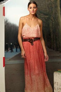 Backstage Fashion Campaigns Image 8