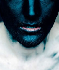 Cake-Faced Portraiture Image 2