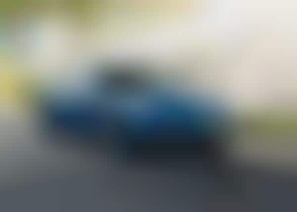 Speedy Luxe Sedans