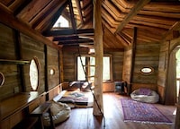Resplendent Tree Retreats Image 3