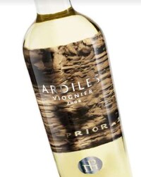 Riverbed Wine Branding Image 5