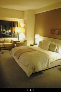 Budget Accommodations Apps Image 4