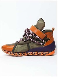 Zig-Zag Hiking Boots Image 5