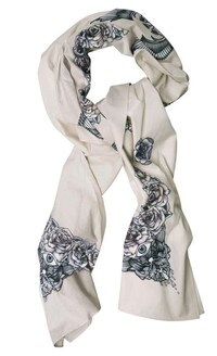 Socially Conscious Scarves Image 4