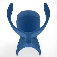 Embracing Blue Easy Chairs Image 3