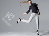 Four-Eyed School Shoots Image 3