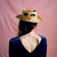 Eccentrically Situation Photography Image 7
