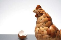 Eggstreme Chicken Sculptures