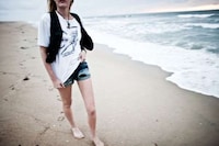 Dark Beach Photoshoots Image 6