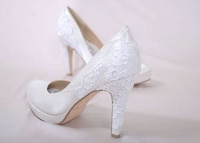 Vintage-Inspired Wedding Heels Image 5