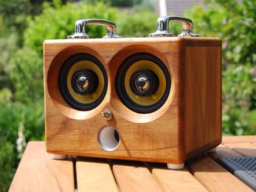 Retrofied iPod Speakers