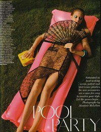 Retro Poolside Photoshoots Image 2