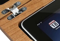 Privacy-Protecting iPad Cases Image 3