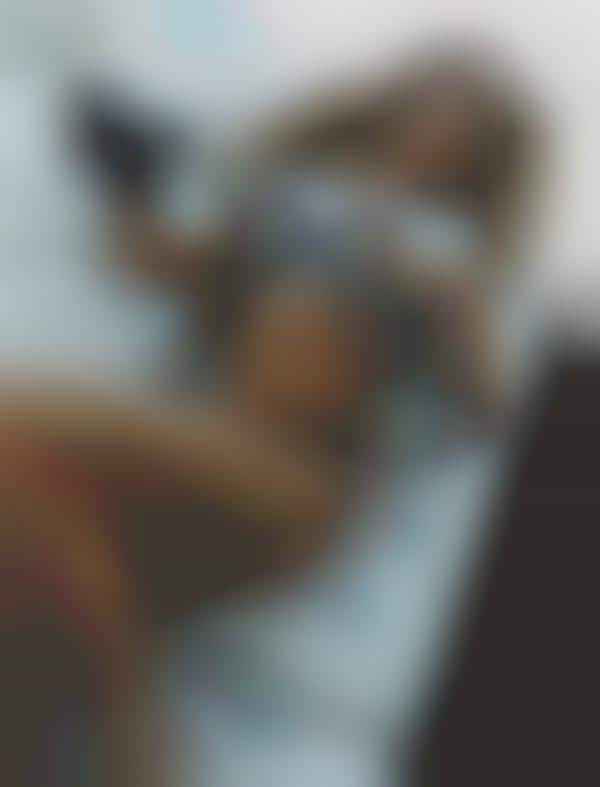 "Self Shot" Photoshoots