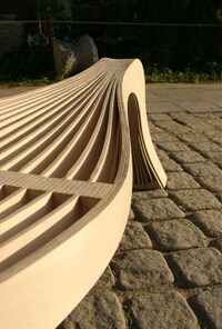 Canoe-Shaped Chairs Image 6