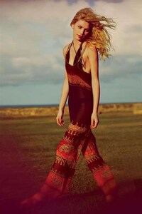 Bathetically Boho Looks Image 8