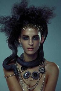 Slithering Fashion Shoots Image 2