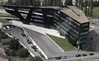 Crazy Architectural Collisions Image 7