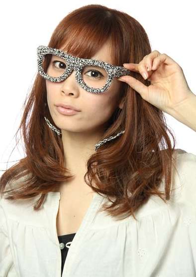Yarn-Wrapped Spectacles