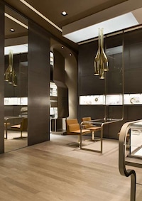 Minimalistic Chic Boutiques Image 4